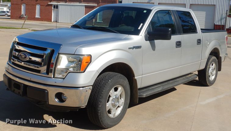 image for item GP9151 2011 Ford F150 XLT  SuperCrew Cab pickup truck