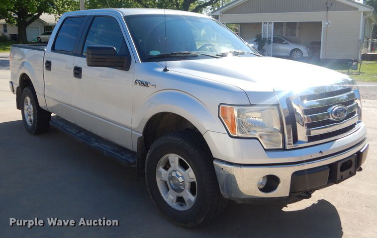 image for item GP9151 2011 Ford F150 XLT  SuperCrew Cab pickup truck