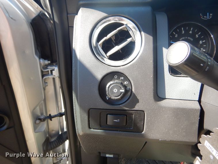 image for item GP9151 2011 Ford F150 XLT  SuperCrew Cab pickup truck