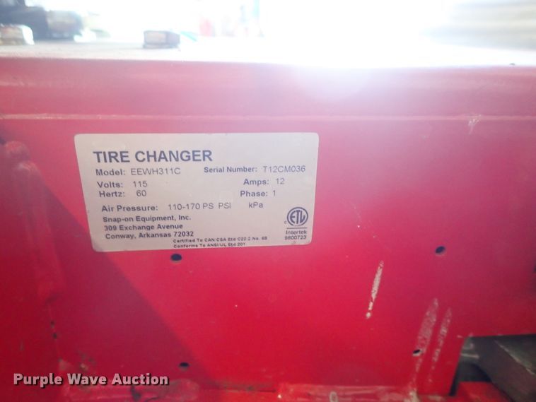 image for item GR9089 Snap-On EEWH311C tire machine