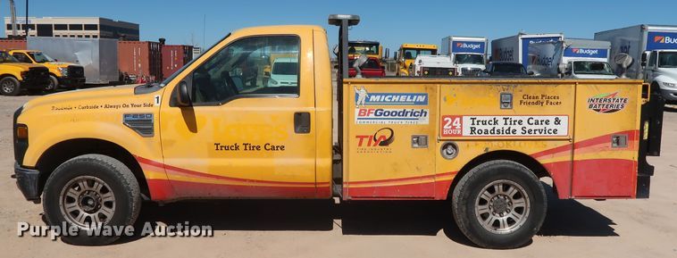 image for item GS9755 2008 Ford F250 Super Duty XL utility bed pickup truck