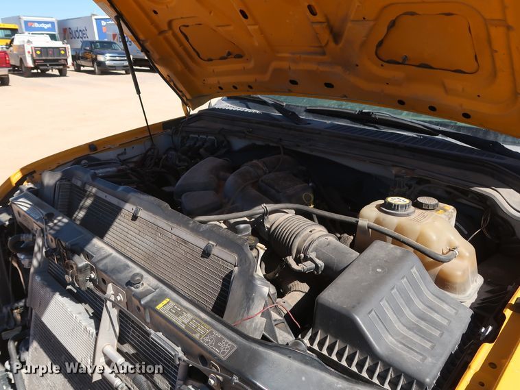 image for item GS9755 2008 Ford F250 Super Duty XL utility bed pickup truck