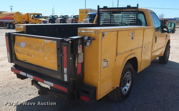 image for item GS9784 2008 Ford F250 Super Duty XL utility bed pickup truck