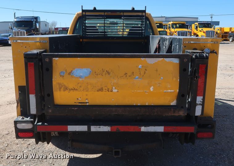 image for item GS9784 2008 Ford F250 Super Duty XL utility bed pickup truck