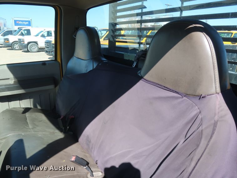 image for item GS9784 2008 Ford F250 Super Duty XL utility bed pickup truck