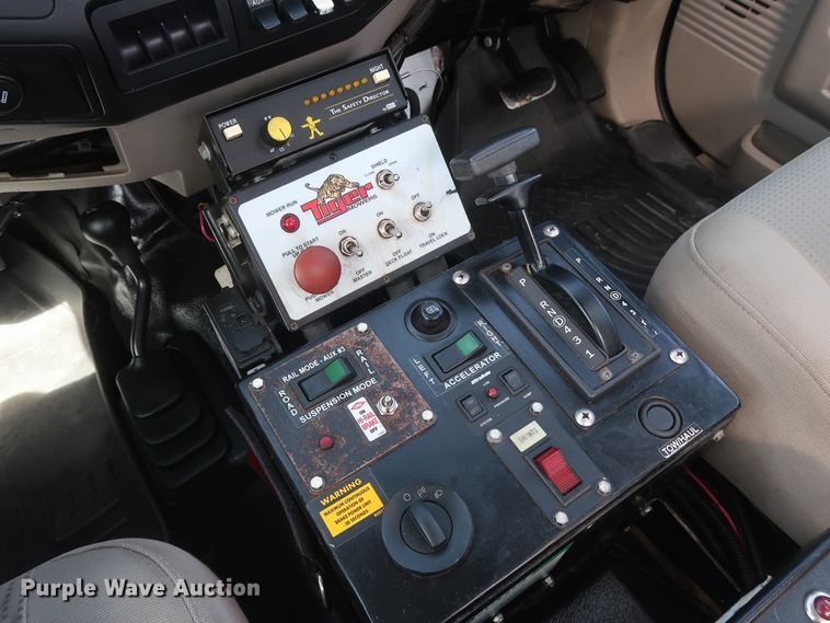 image for item GS9840 2008 Ford F550 Super Duty XLT flatbed truck with boom mower