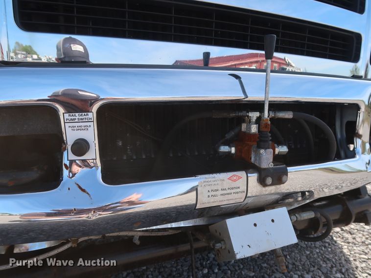 image for item GS9840 2008 Ford F550 Super Duty XLT flatbed truck with boom mower