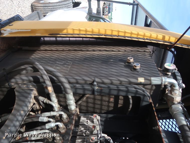 image for item GS9840 2008 Ford F550 Super Duty XLT flatbed truck with boom mower