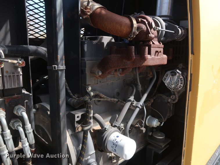 image for item GS9840 2008 Ford F550 Super Duty XLT flatbed truck with boom mower