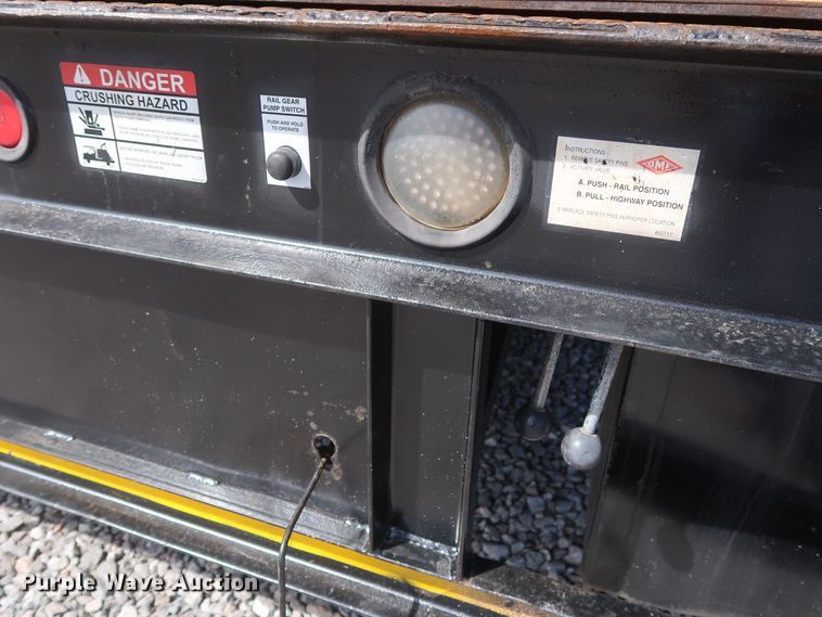 image for item GS9840 2008 Ford F550 Super Duty XLT flatbed truck with boom mower