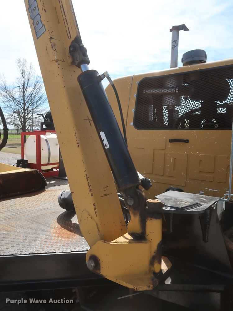 image for item GS9840 2008 Ford F550 Super Duty XLT flatbed truck with boom mower