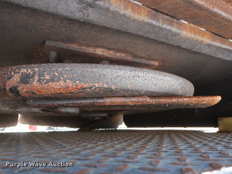 image for item GS9840 2008 Ford F550 Super Duty XLT flatbed truck with boom mower