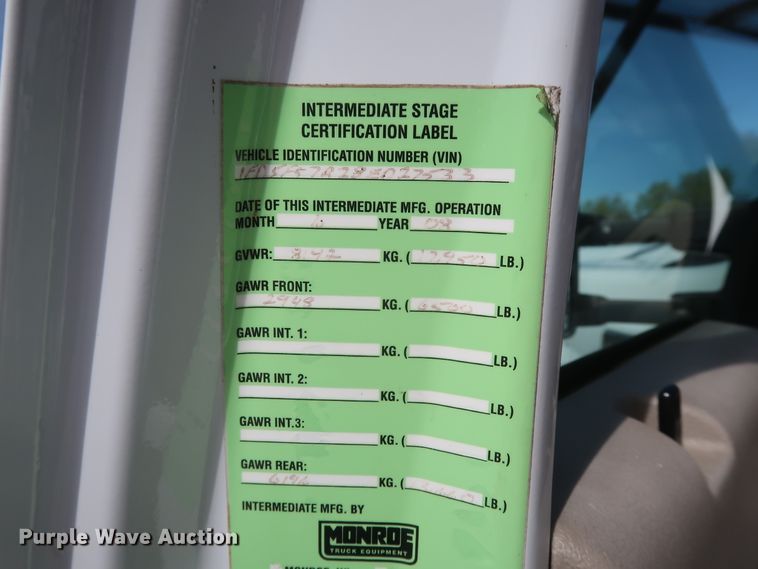 image for item GS9840 2008 Ford F550 Super Duty XLT flatbed truck with boom mower