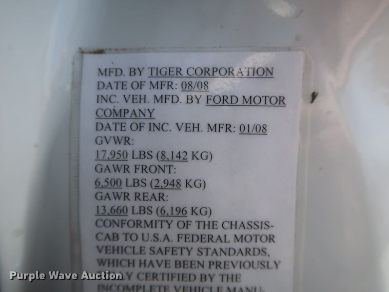 image for item GS9840 2008 Ford F550 Super Duty XLT flatbed truck with boom mower