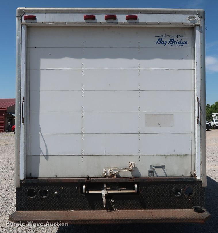 image for item GS9857 2002 Ford Econoline E350 Super Duty box truck
