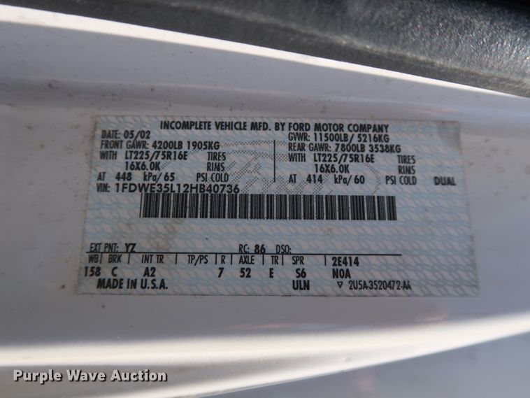 image for item GS9857 2002 Ford Econoline E350 Super Duty box truck
