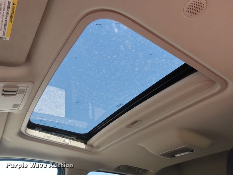 image for item GS9874 2011 Chevrolet Silverado 2500HD  Crew Cab utility bed pickup truck