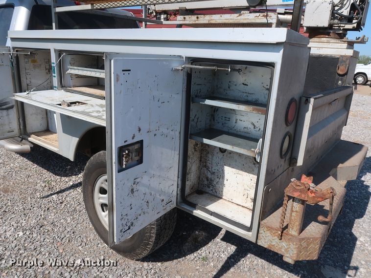 image for item GS9874 2011 Chevrolet Silverado 2500HD  Crew Cab utility bed pickup truck