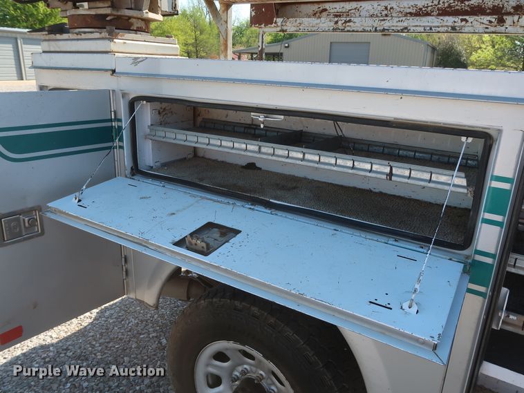 image for item GS9874 2011 Chevrolet Silverado 2500HD  Crew Cab utility bed pickup truck