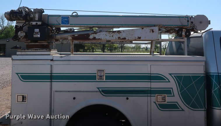 image for item GS9874 2011 Chevrolet Silverado 2500HD  Crew Cab utility bed pickup truck