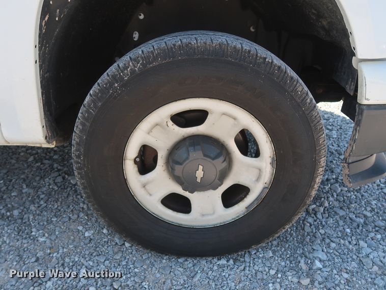 image for item GS9876 2010 Chevrolet Colorado  Ext. Cab pickup truck