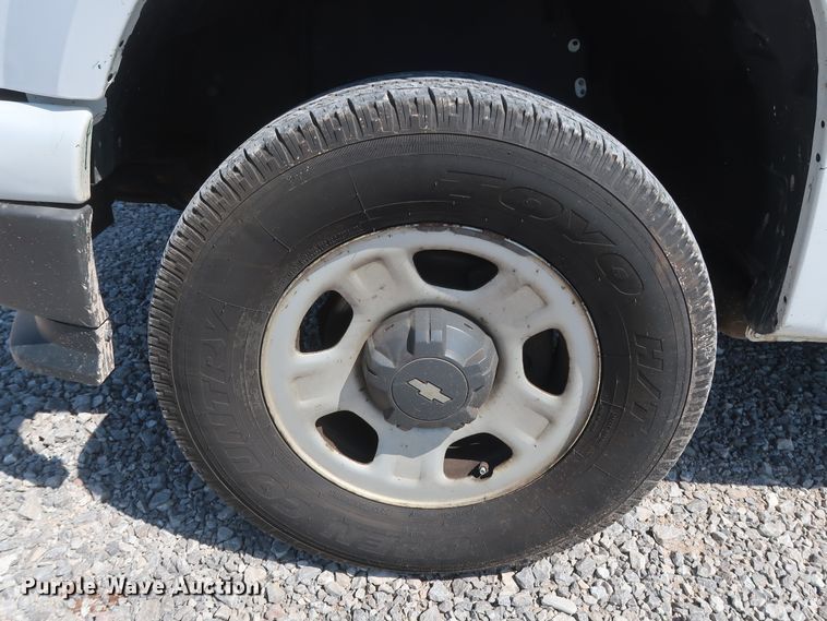 image for item GS9876 2010 Chevrolet Colorado  Ext. Cab pickup truck