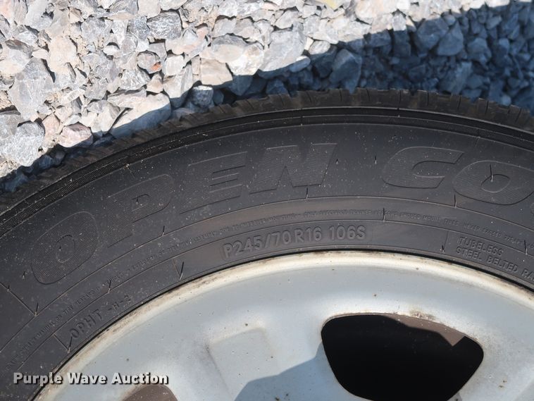 image for item GS9876 2010 Chevrolet Colorado  Ext. Cab pickup truck