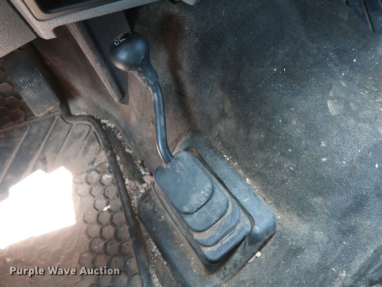 image for item GS9878 2016 Ford F250 Super Duty XLT  Crew Cab pickup truck