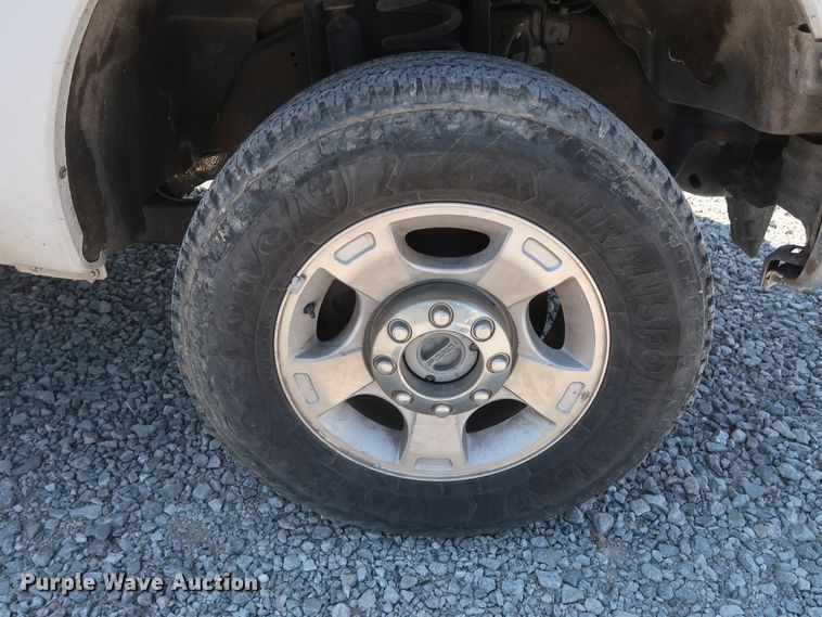 image for item GS9878 2016 Ford F250 Super Duty XLT  Crew Cab pickup truck