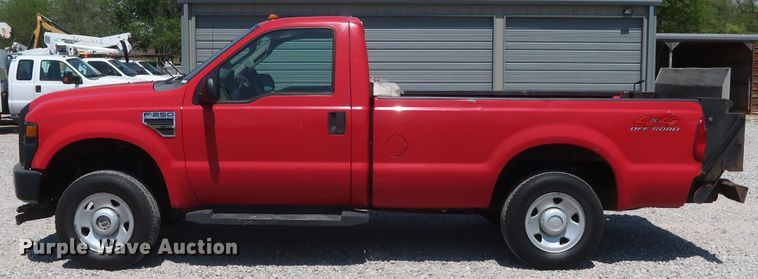 image for item GS9882 2008 Ford F250 Super Duty XL  pickup truck