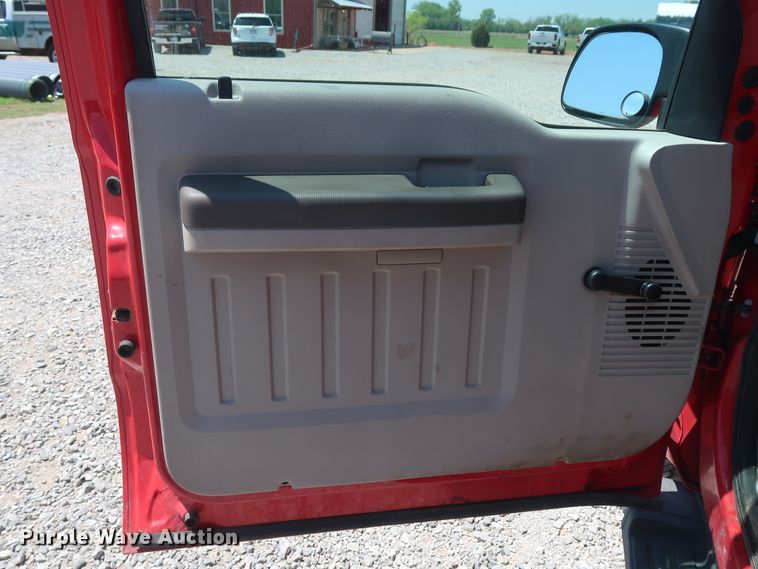 image for item GS9882 2008 Ford F250 Super Duty XL  pickup truck