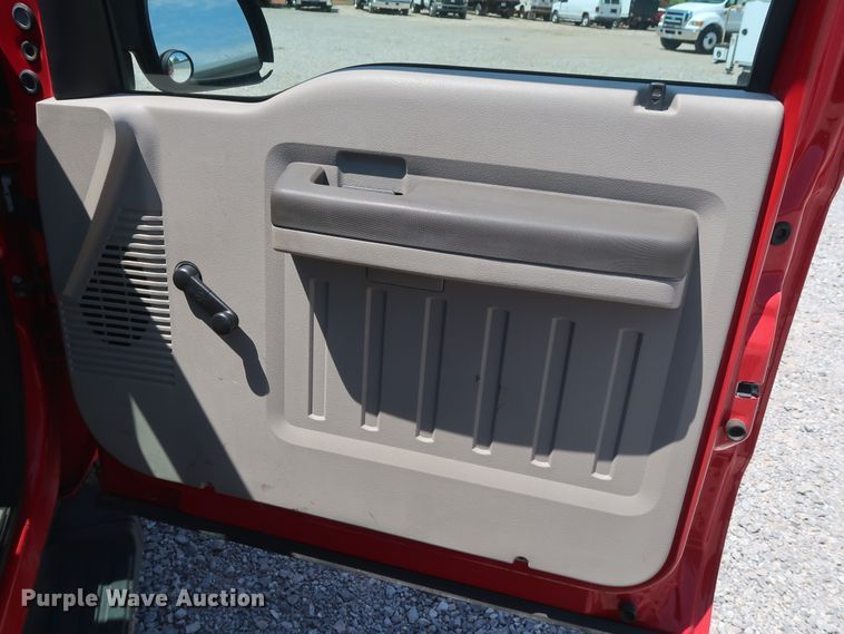 image for item GS9882 2008 Ford F250 Super Duty XL  pickup truck