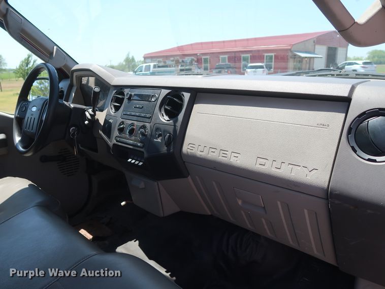 image for item GS9882 2008 Ford F250 Super Duty XL  pickup truck