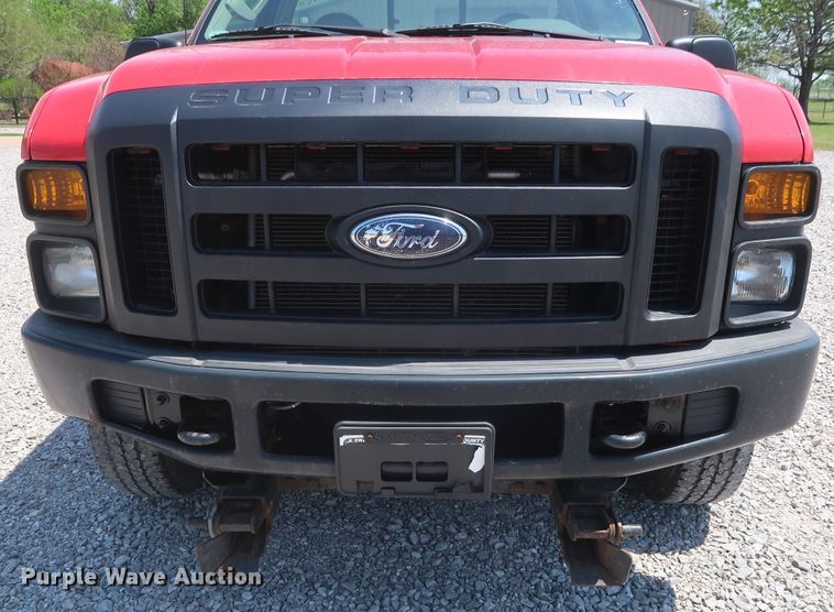 image for item GS9882 2008 Ford F250 Super Duty XL  pickup truck