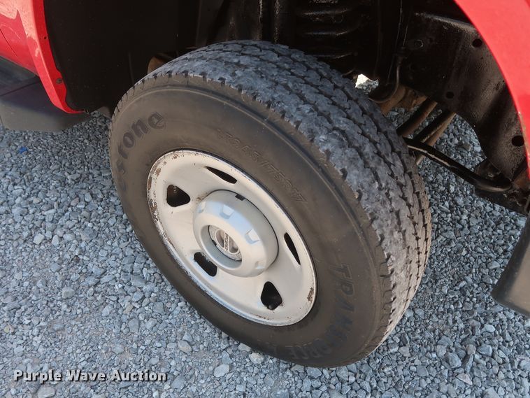 image for item GS9882 2008 Ford F250 Super Duty XL  pickup truck