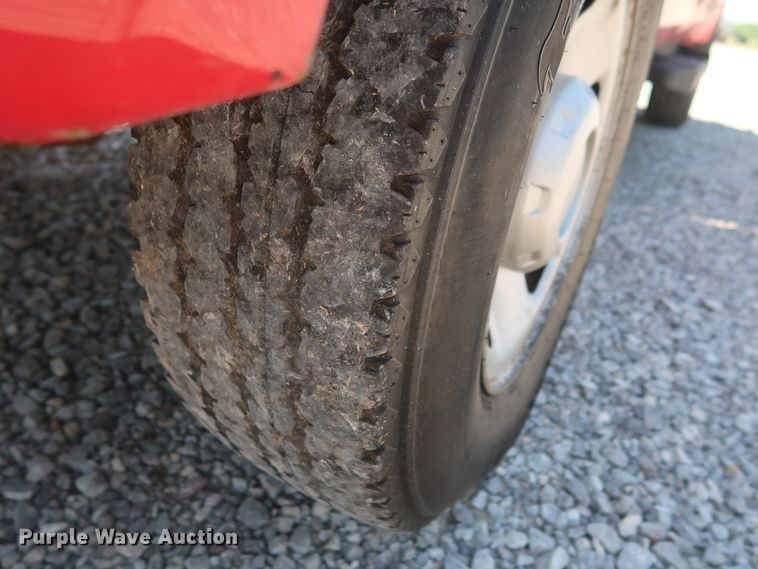 image for item GS9882 2008 Ford F250 Super Duty XL  pickup truck