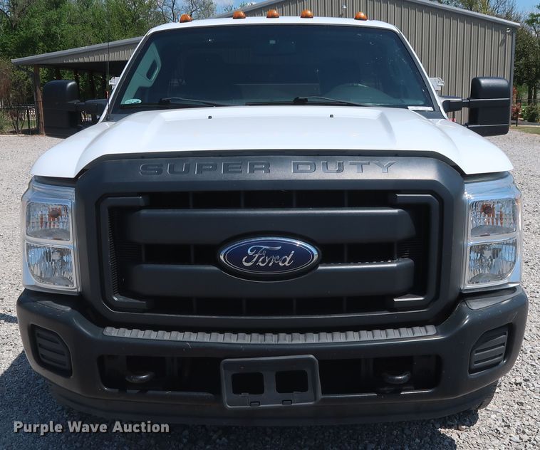 image for item GS9885 2014 Ford F350 Super Duty XL  utility bed pickup truck