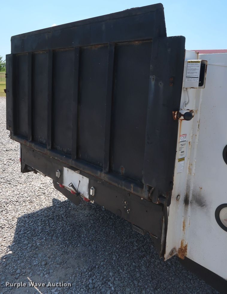 image for item GS9885 2014 Ford F350 Super Duty XL  utility bed pickup truck