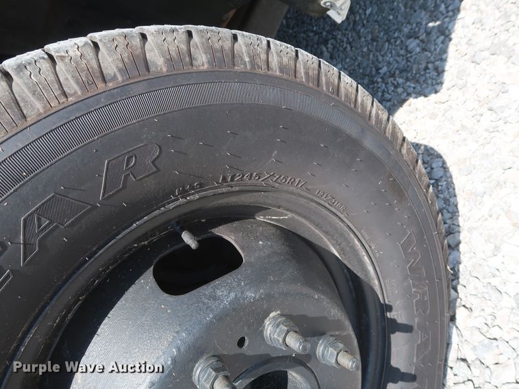 image for item GS9885 2014 Ford F350 Super Duty XL  utility bed pickup truck