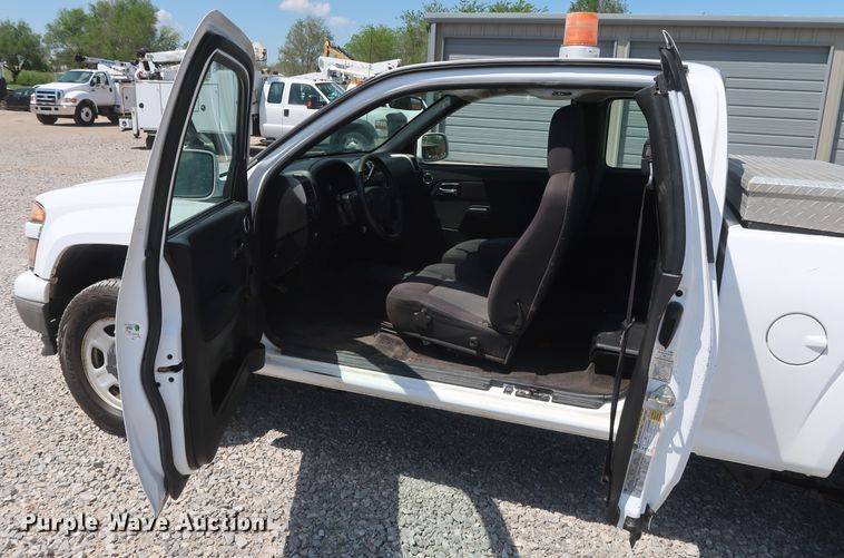 image for item GS9886 2012 Chevrolet Colorado  Ext. Cab pickup truck