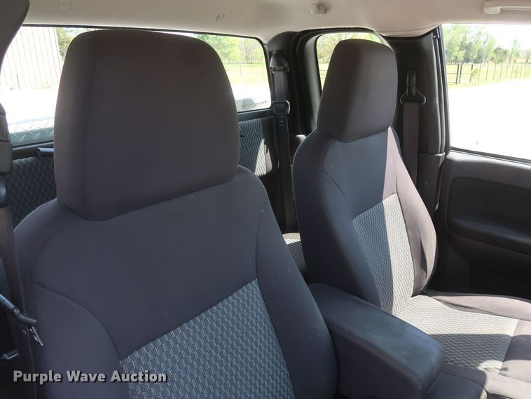 image for item GS9886 2012 Chevrolet Colorado  Ext. Cab pickup truck