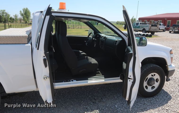 image for item GS9886 2012 Chevrolet Colorado  Ext. Cab pickup truck