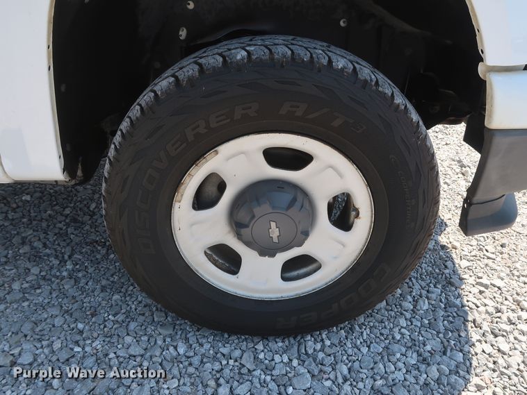 image for item GS9886 2012 Chevrolet Colorado  Ext. Cab pickup truck