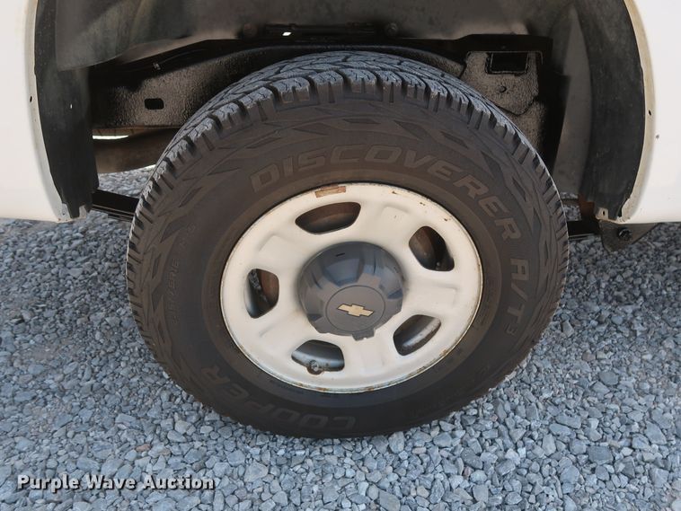 image for item GS9886 2012 Chevrolet Colorado  Ext. Cab pickup truck