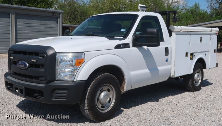 image for item GS9888 2012 Ford F250 Super Duty XL  utility bed pickup truck