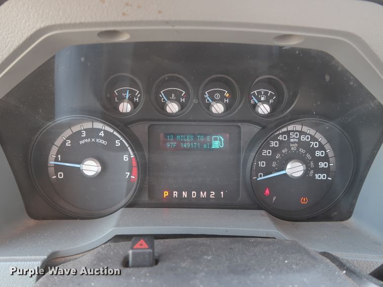 image for item GS9888 2012 Ford F250 Super Duty XL  utility bed pickup truck