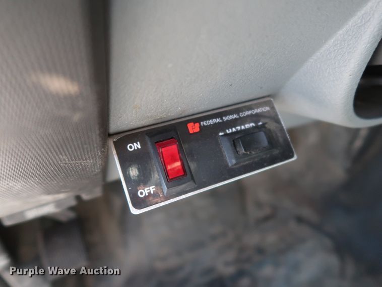 image for item GS9888 2012 Ford F250 Super Duty XL  utility bed pickup truck