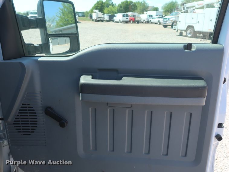 image for item GS9888 2012 Ford F250 Super Duty XL  utility bed pickup truck