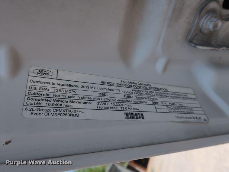 image for item GS9888 2012 Ford F250 Super Duty XL  utility bed pickup truck