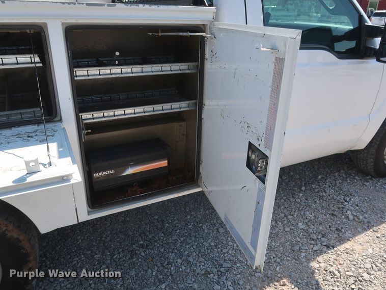 image for item GS9888 2012 Ford F250 Super Duty XL  utility bed pickup truck